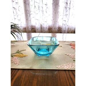 Vintage Capri Colonial, Blue Square Bowl, Hazel Atlas